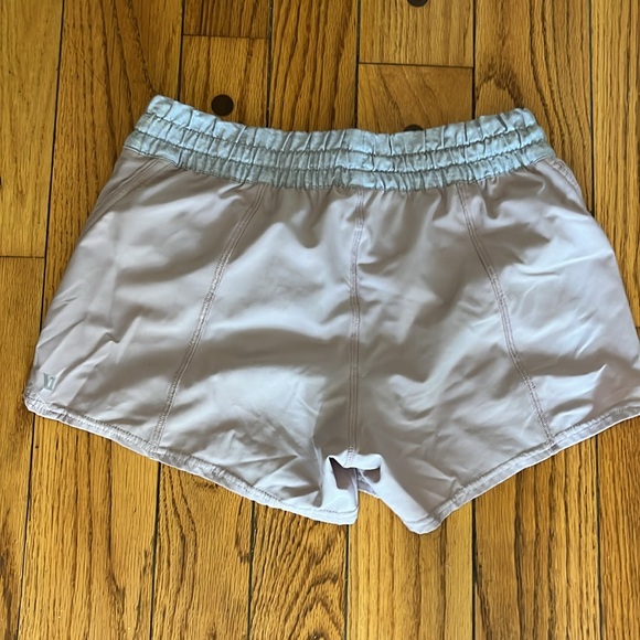 Vuori shorts, pink/gray, size small - Picture 3 of 4